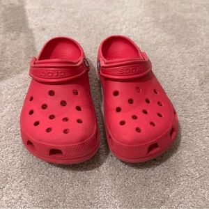 CROCS Kids Classic Clog in Bright Red